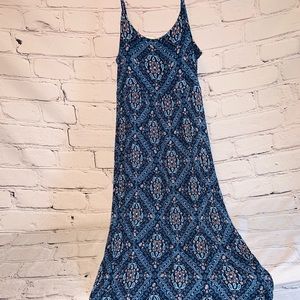 Spaghetti strap maxi dress